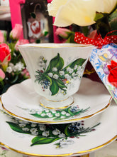 Load image into Gallery viewer, 1960s Royal Imperial Lily of The Valley Teacup trio Soy Candle
