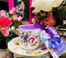 Load image into Gallery viewer, 1950s Derby Posies Coffee Cup soy candle