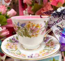 Load image into Gallery viewer, Beautiful Paragon ‘Country Lane’ Coffee soy Scented Candle Cup