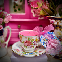 Load image into Gallery viewer, Beautiful Paragon Floral Spray coffee cup scented Soy Candle