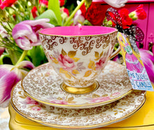 Load image into Gallery viewer, Beautiful Hand-painted Gold Chintz & pink Roses Teacup trio scented Soy Candle
