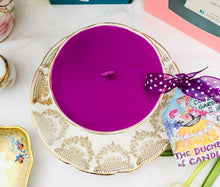 Load image into Gallery viewer, Stunning Gold chintz Brocade English scented soy teacup candle