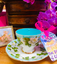 Load image into Gallery viewer, Stunning Gladstone ‘Montrose’ Green & Turquoise coffee cup scented Soy Candle