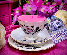 Load image into Gallery viewer, Elegant 1960s Royal Albert ‘Queens Messenger’ White Rose Teacup Soy Scented Candle