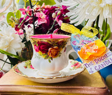 Load image into Gallery viewer, Royal Albert Coffee cup &amp; saucer - Old Country Roses

