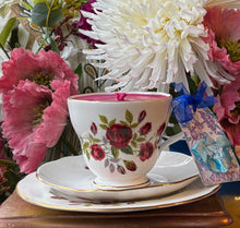 Load image into Gallery viewer, Beautiful 1960s  ‘ Red roses Teacup trio Scented Soy Candle
