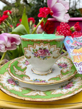 Load image into Gallery viewer, Beautiful 1930s Royal Grafton Green &amp; pink Roses Teacup soy candle
