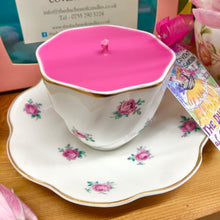 Load image into Gallery viewer, Lovely Vintage 1940s Scalloped pink Ditsy Roses scented Soy teacup

