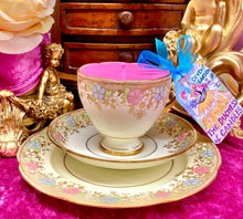 Load image into Gallery viewer, Elegant 1930s Art Deco Gold Brocade ‘Royal Grafton Teacup Scented Soy Candle
