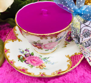 Stunning Collectors ‘Aynsley’ Pink and Floral Coffee cup Scented Soy Candle